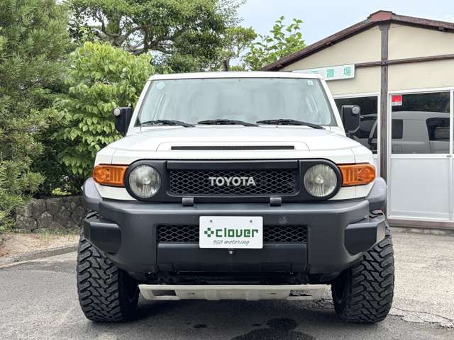 Toyota FJ Cruiser 3