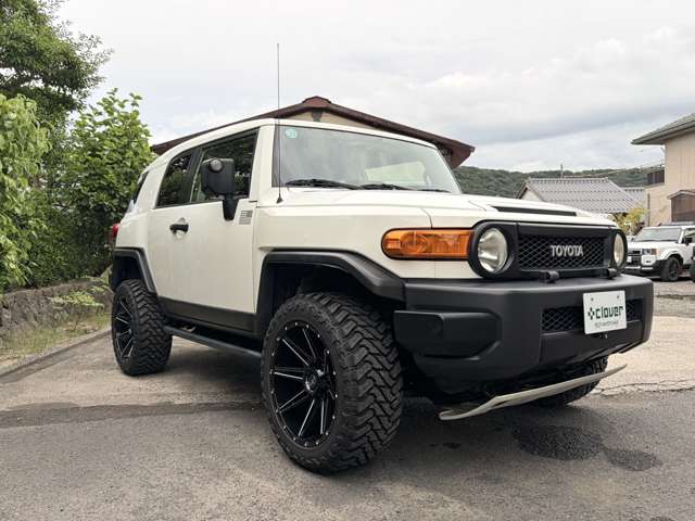 Toyota FJ Cruiser 4