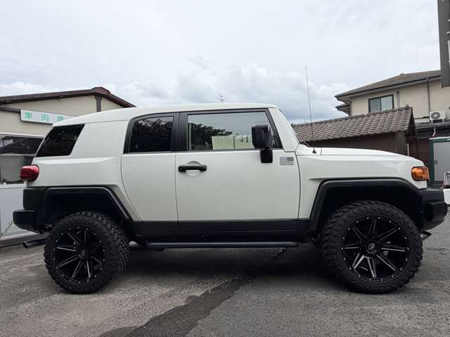 Toyota FJ Cruiser 5