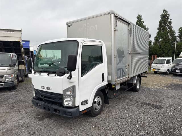 Isuzu Elf 2