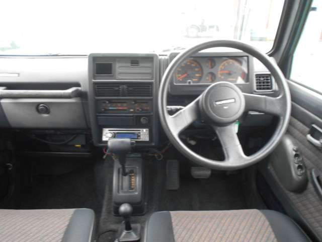 Suzuki Jimny 12