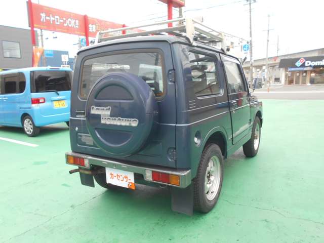 Suzuki Jimny 6