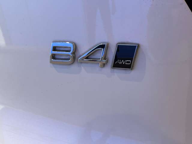 Volvo XC40 12