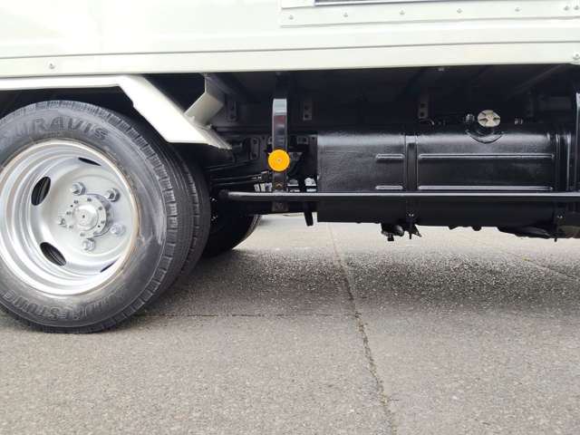 Hino Dutro 11