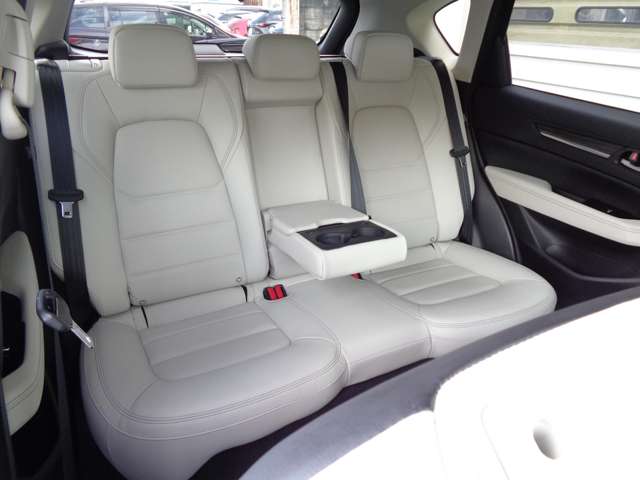 Mazda CX-5 6