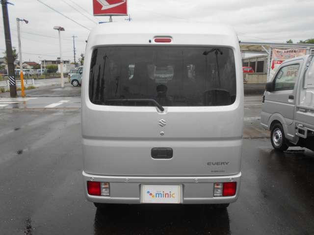 Suzuki Every 7