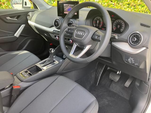 Audi Q2 7