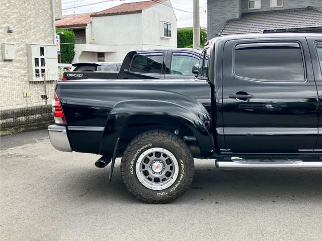 Toyota Tacoma 12
