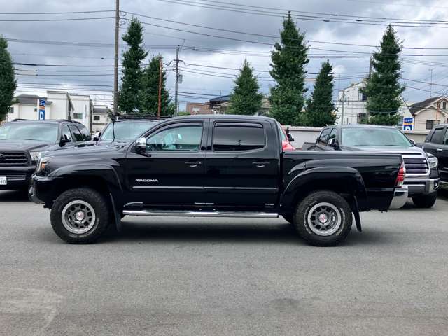 Toyota Tacoma 8