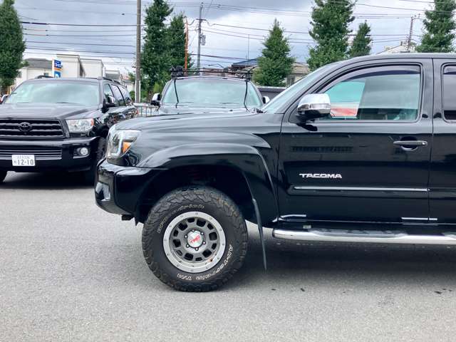 Toyota Tacoma 10