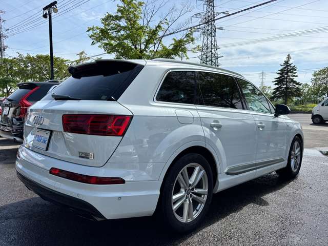 Audi Q7 7