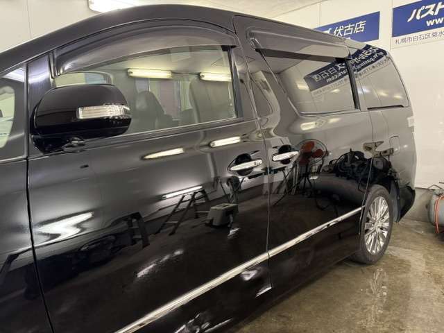 Toyota Vellfire 5