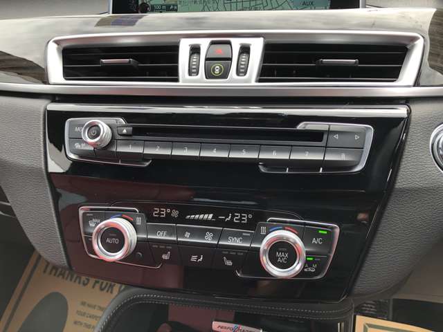 BMW X1 12
