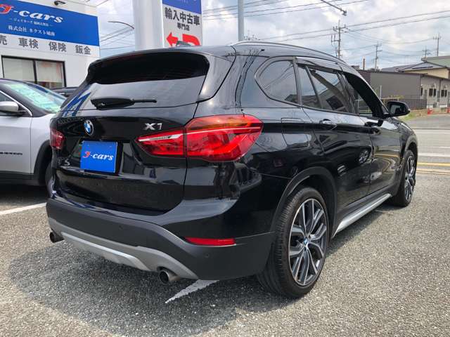 BMW X1 8