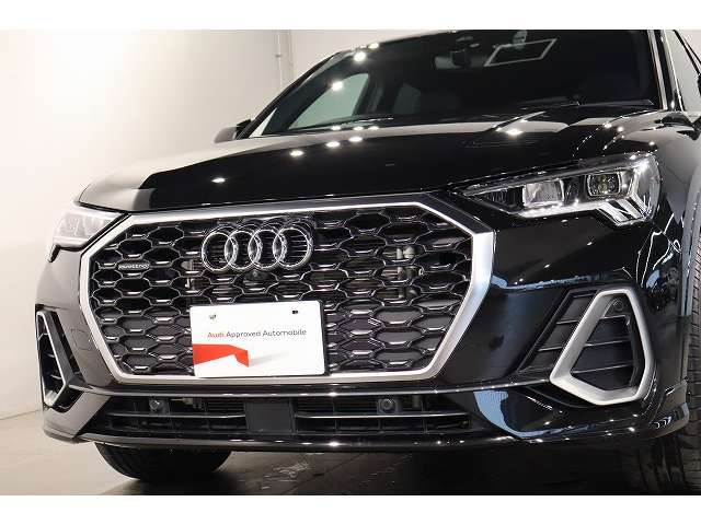 Audi Q3 Sportback 8