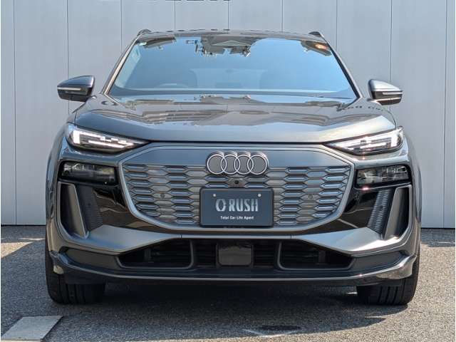 Audi Q6 e-tron 9