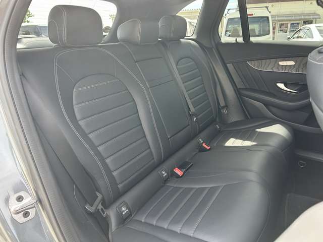 Mercedes-Benz GLC 11