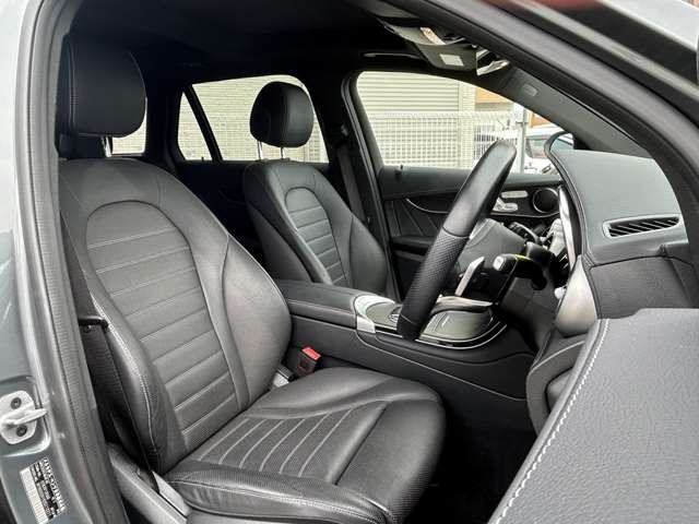 Mercedes-Benz GLC 10