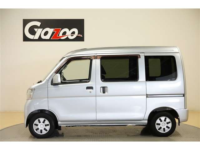 Daihatsu Hijet Cargo 3