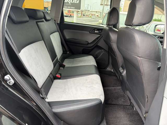 Subaru Forester 4