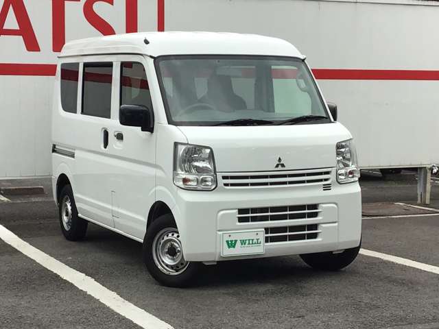 Mitsubishi Minicab Van 4