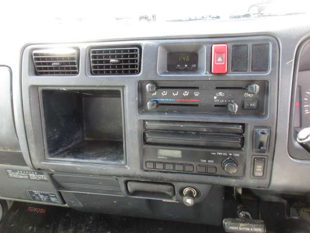 Toyota Toyoace 9