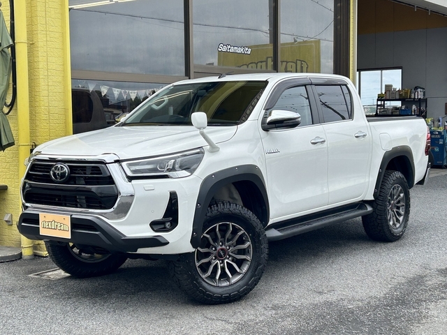 Toyota Hilux 4