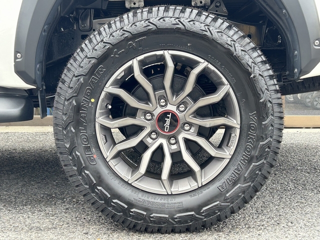 Toyota Hilux 10