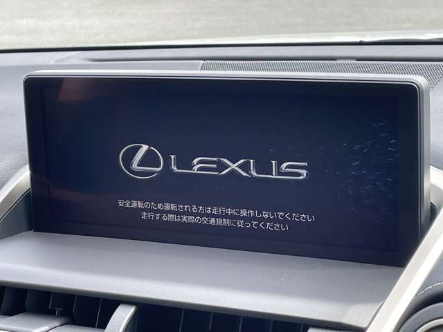 Lexus NX 6