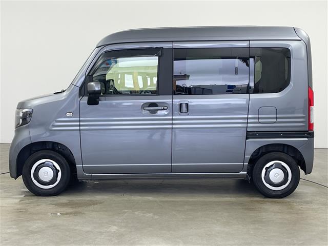 Honda N-VAN 8