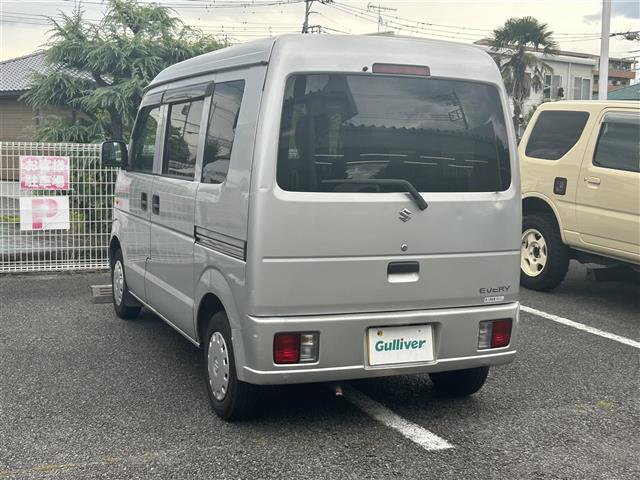 Suzuki Every 6