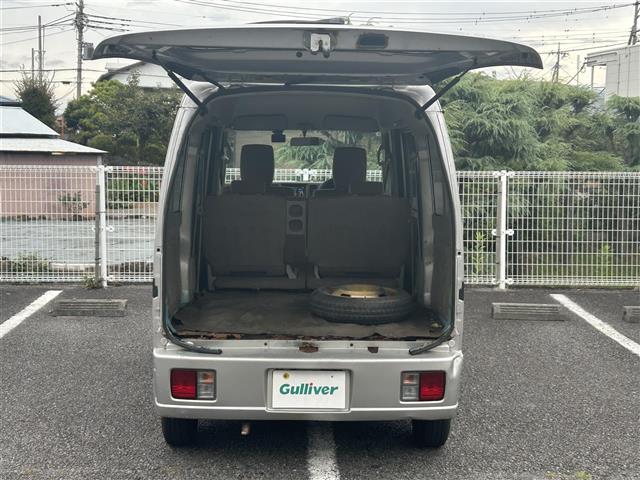 Suzuki Every 8