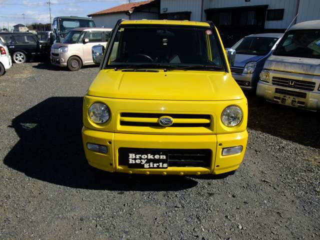 Daihatsu ネイキッド 2