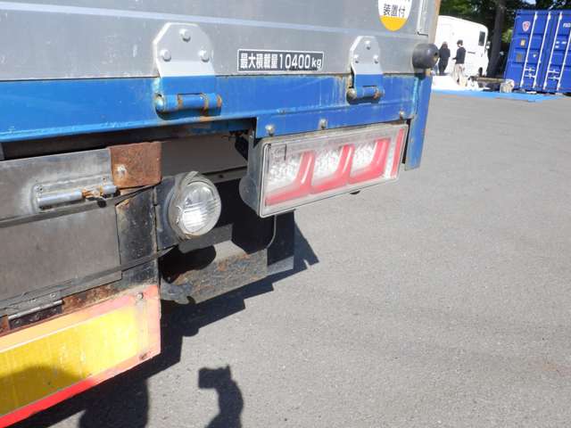 Mitsubishi Fuso Fighter 9