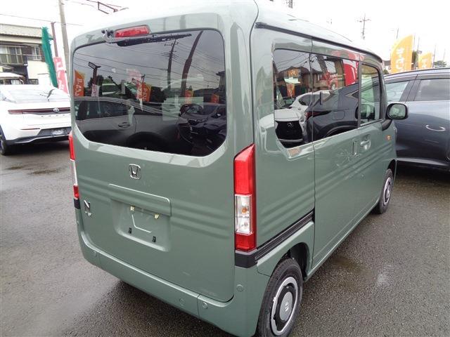 Honda N-VAN 8