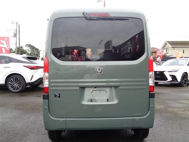 Honda N-VAN 7