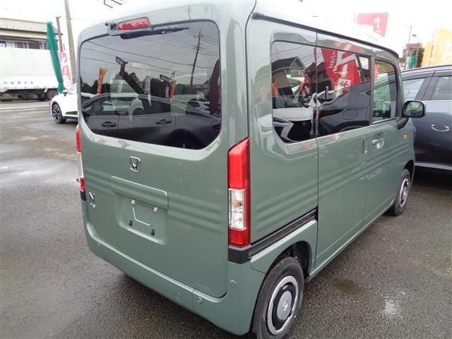 Honda N-VAN 8