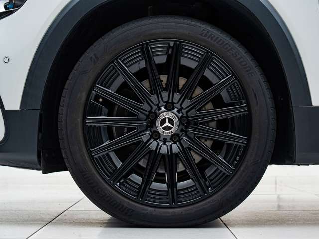 Mercedes-Benz GLB 7
