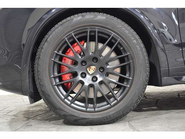 Porsche Cayenne 12