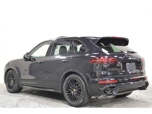 Porsche Cayenne 5