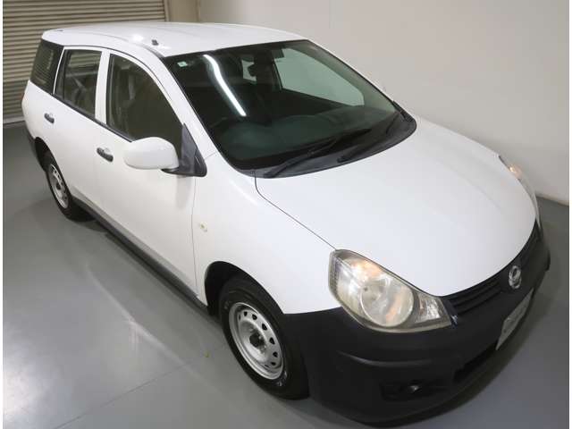 Nissan AD 6