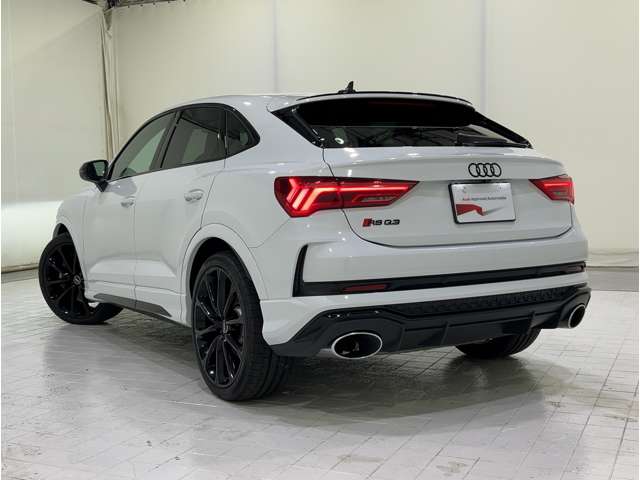 Audi RS Q3 Sportback 11