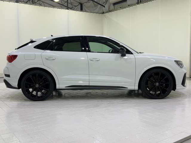 Audi RS Q3 Sportback 8