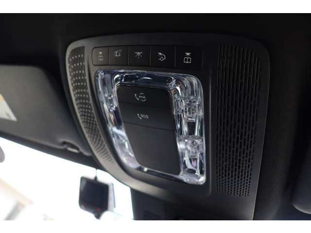 Mercedes-Benz GLB 6