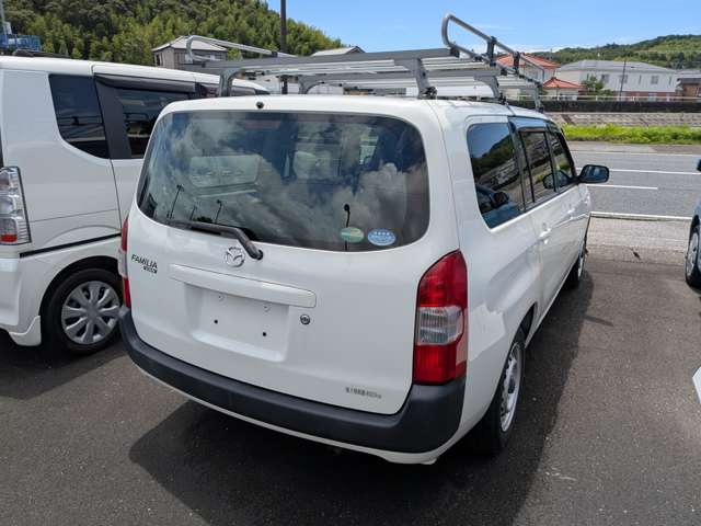 Mazda Familia Van 7