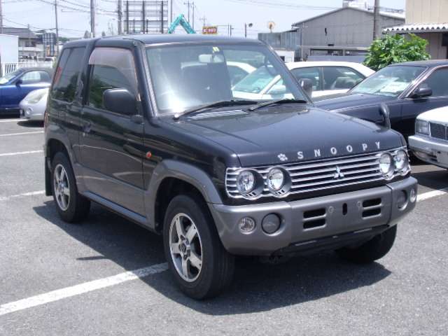 Mitsubishi Pajero Mini 4