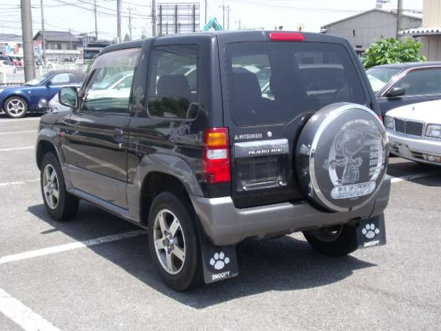 Mitsubishi Pajero Mini 10