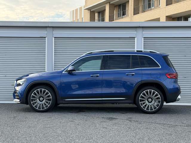 Mercedes-Benz GLB 6
