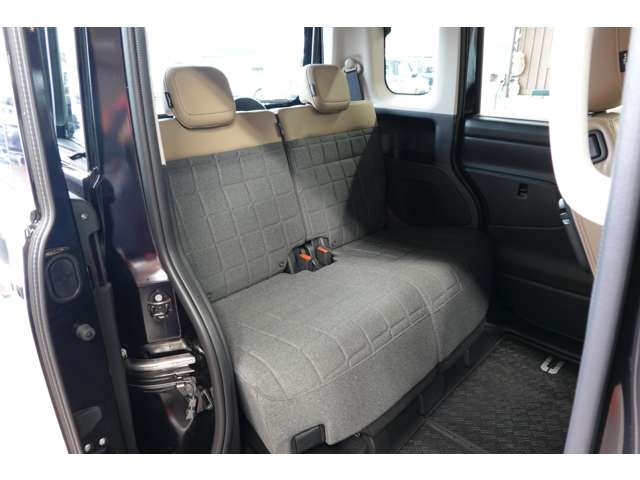 Mitsubishi Delica Mini 9