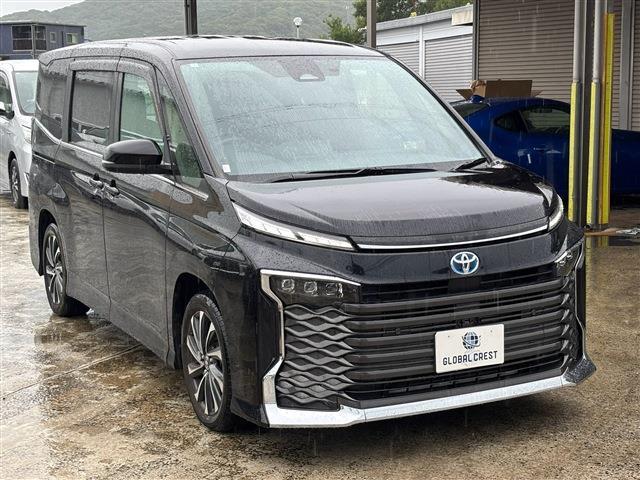 Toyota Voxy 10